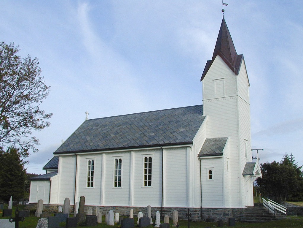 Fjørtoft kyrkje. Foto.